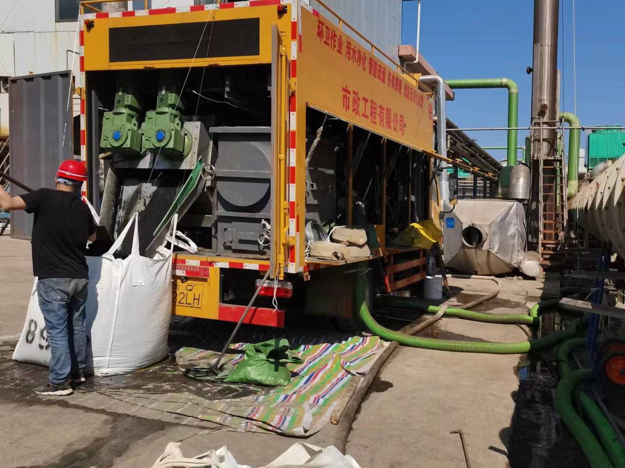 博爱淤泥压干处理